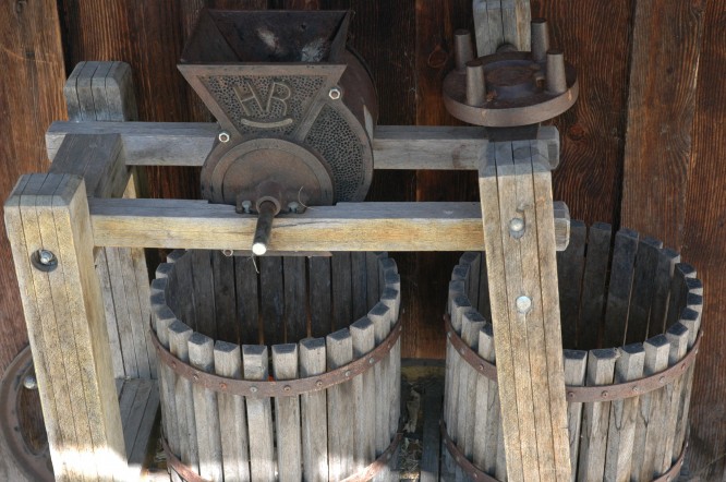 The Old Apple Press